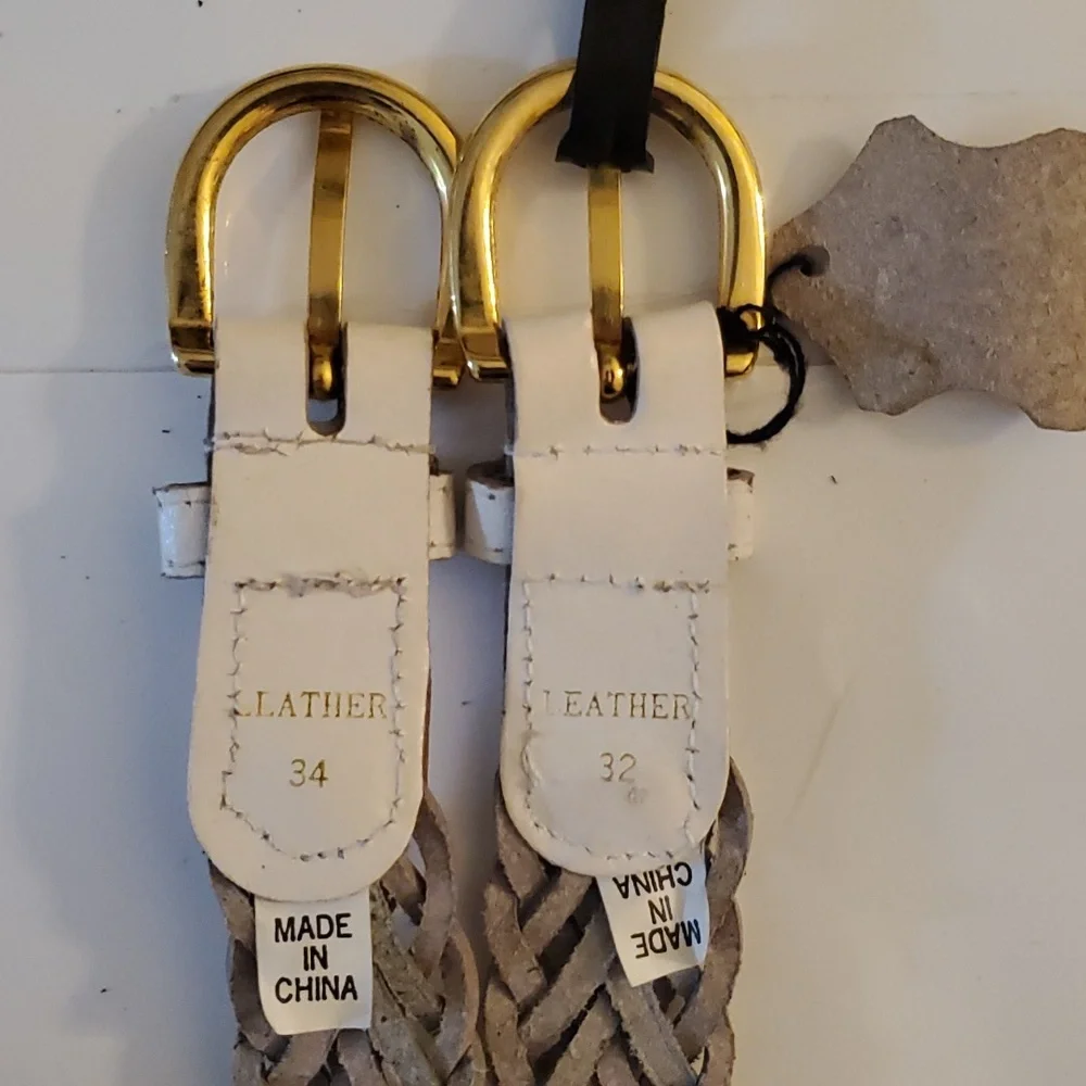 New with tags womens leather white belt in different sizes 32